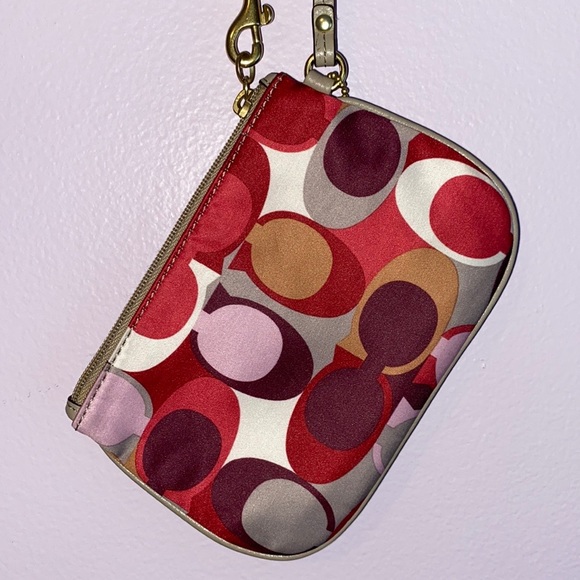 Coach wristlet - Picture 5 of 15